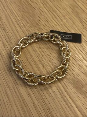 NEW RJ Graziano Gold Tone Chain Link Stretch Bracelet